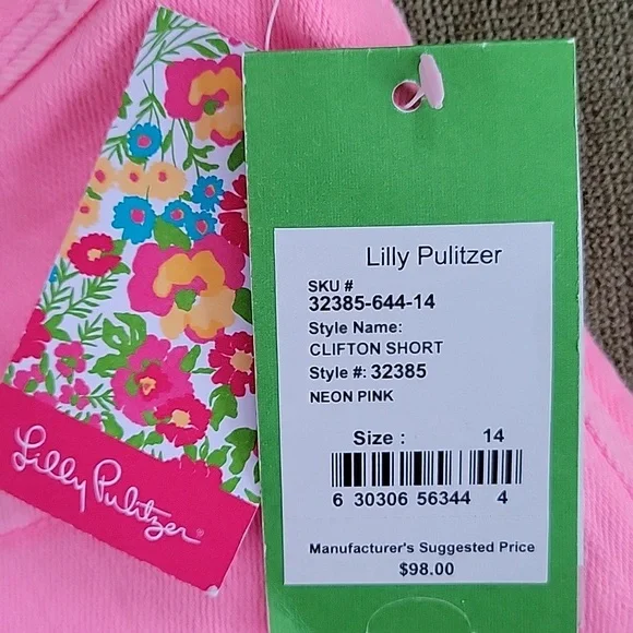Lilly Pulitzer Clifton Short - Picture 9 of 9